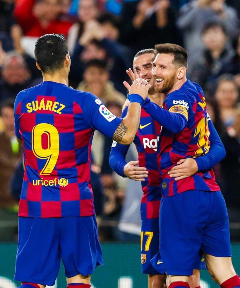 西班牙豪门白衣军团取得连胜，领跑积分榜