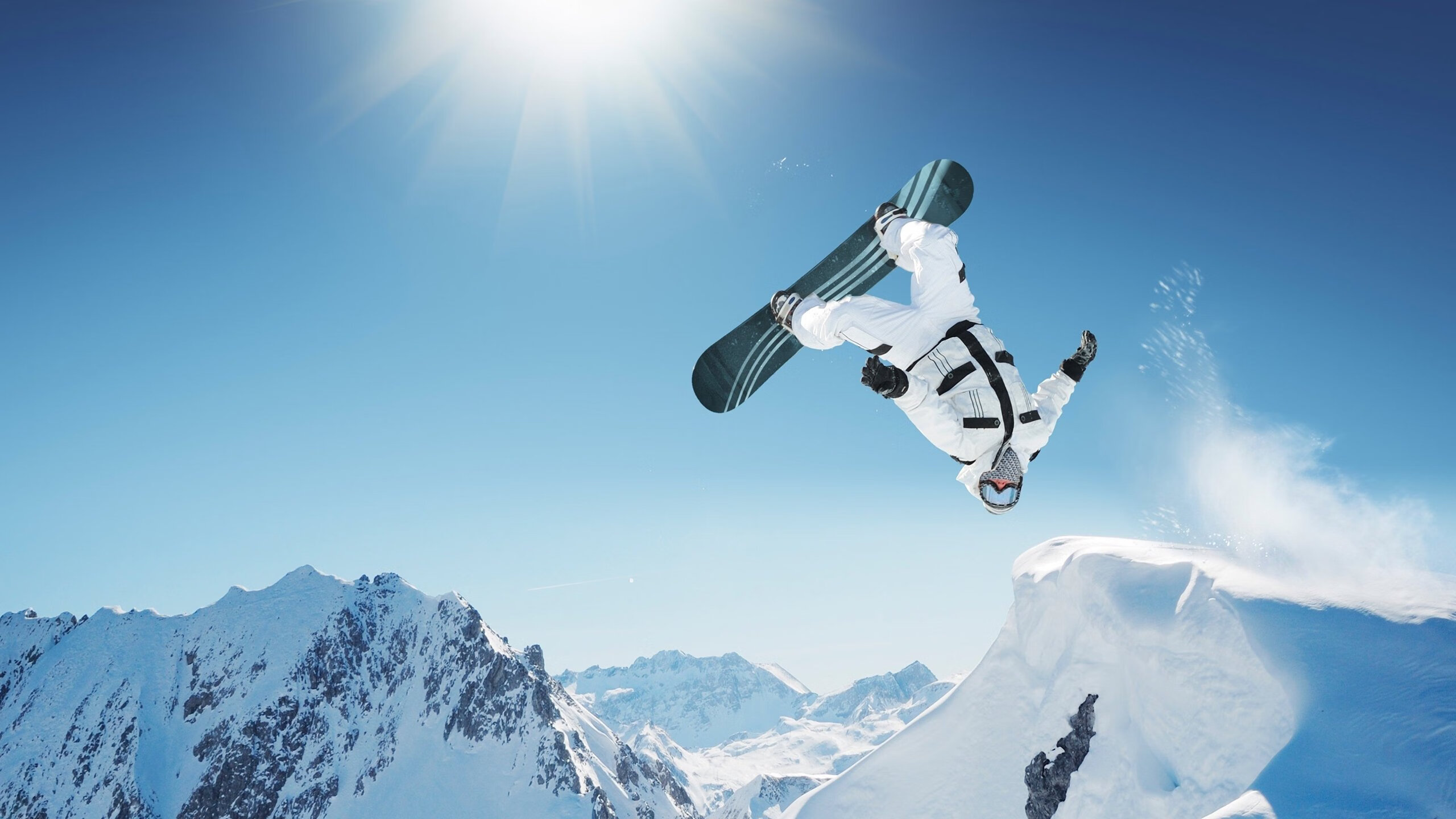 从王座到世界之巅,当国王的终场绝杀遇见约基奇的全球接管