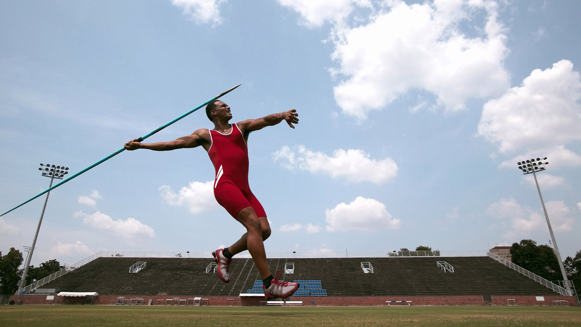 莫兰特跨队神预言,快船对阵老鹰,一场被他提前定义的完美发挥